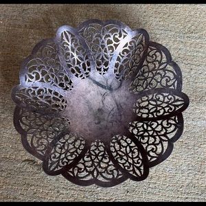 Vintage international silver plate bonbon bowl with lace